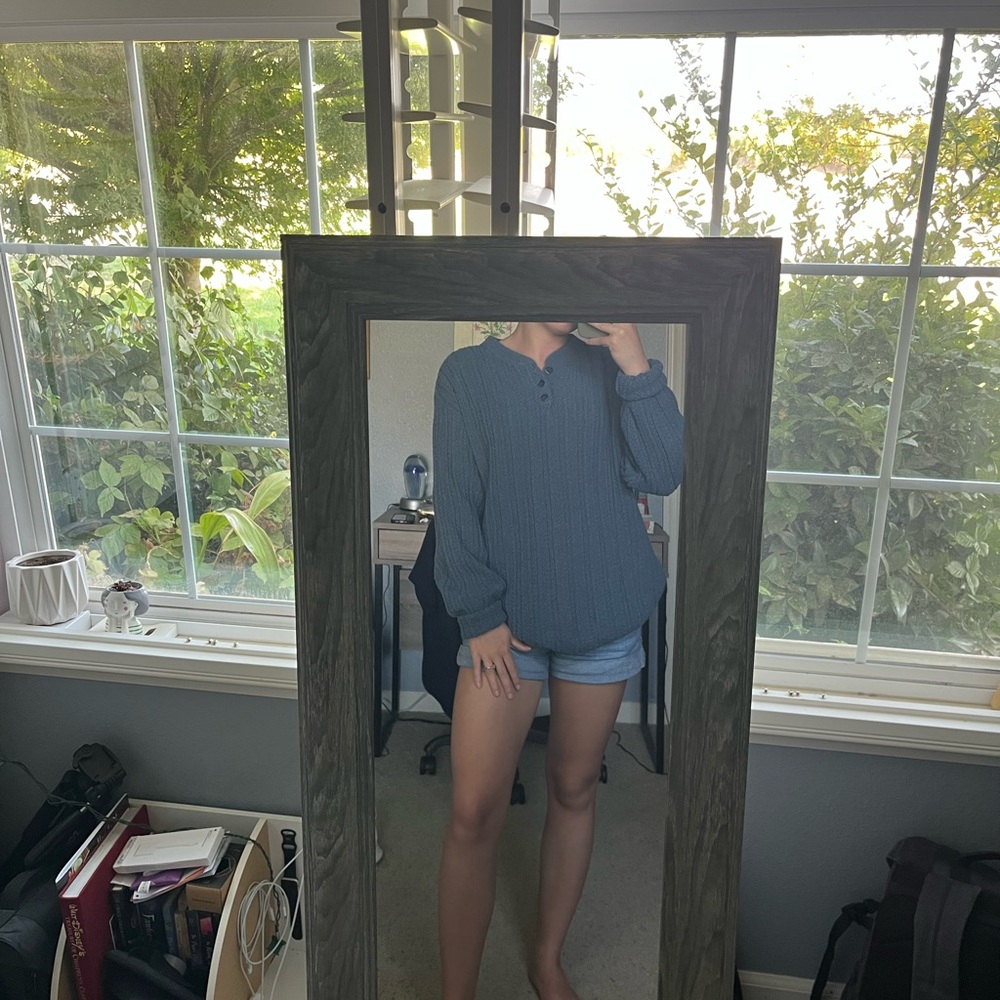 Bill Blass Textured Blue Button-Up knit Sweater